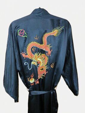 VTG Golden Dragon 100% Pure Silk Hand-Embroidered Kimono Robe Black 70/80s XL